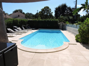 VILLA 4*, Piscine privée et accès direct à la Mer.